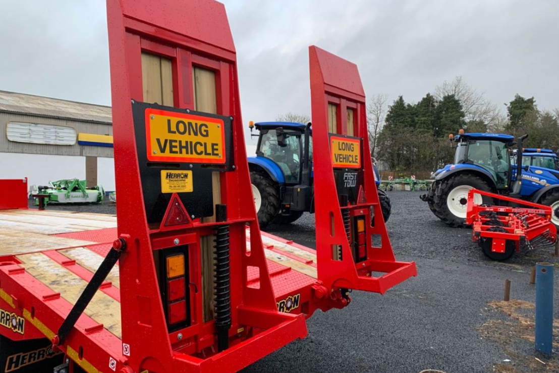 Herron 16 Tonne Low Loader | Farmers Market